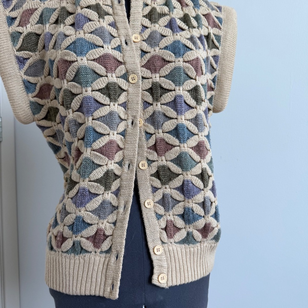 Vintage Geometric Knit Button Front Sleevless Sweater Size Medium - Picture 4 of 8